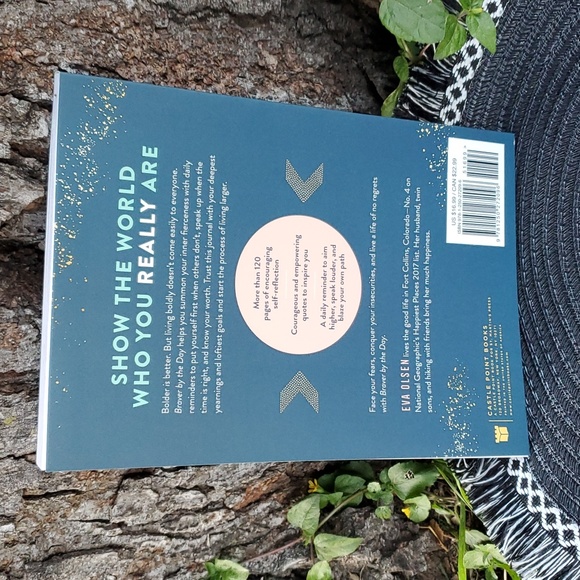 ✨️ Braver By The Day - Picture 2 of 9